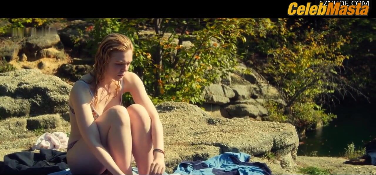Elle Fanning Booty, Tits Scene From All The Bright Places - Photo 2 of 5 photo 3