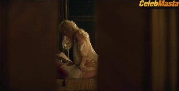 Elle Fanning ’s Sexy Scene From The Great - Photo 3 of 5 photo 2