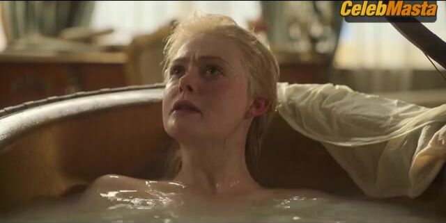 Elle Fanning Tits Scene From The Great - Photo 1 of 5 photo 3
