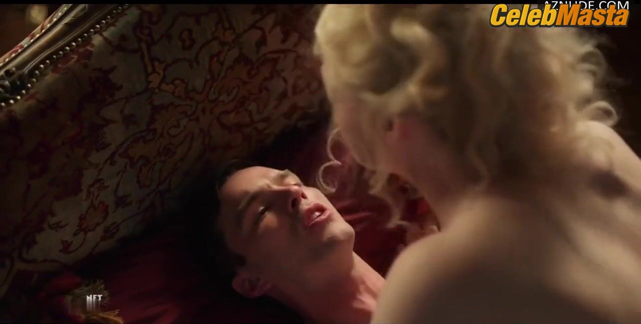 Elle Fanning Tits Scene From The Great - Photo 2 of 5 photo 3