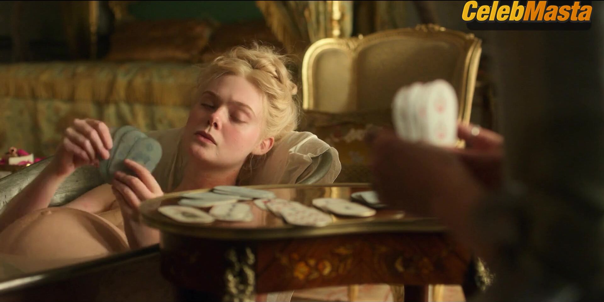 Elle Fanning Tits Scene From The Great - Photo 1 of 5 photo 3