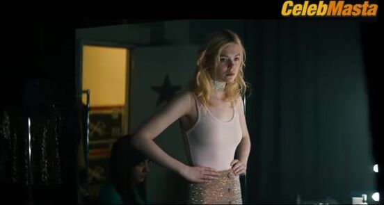 Elle Fanning ’s Sexy Scene From Teen Spirit - Photo 2 of 5