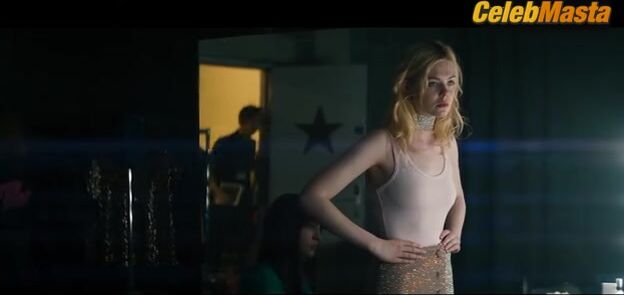 Elle Fanning ’s Sexy Scene From Teen Spirit - Photo 2 of 5 photo 3