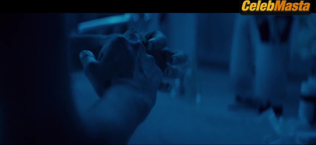 Charlize Theron Tits, Ass Scene From Atomic Blonde - Photo 2 of 5 photo 5