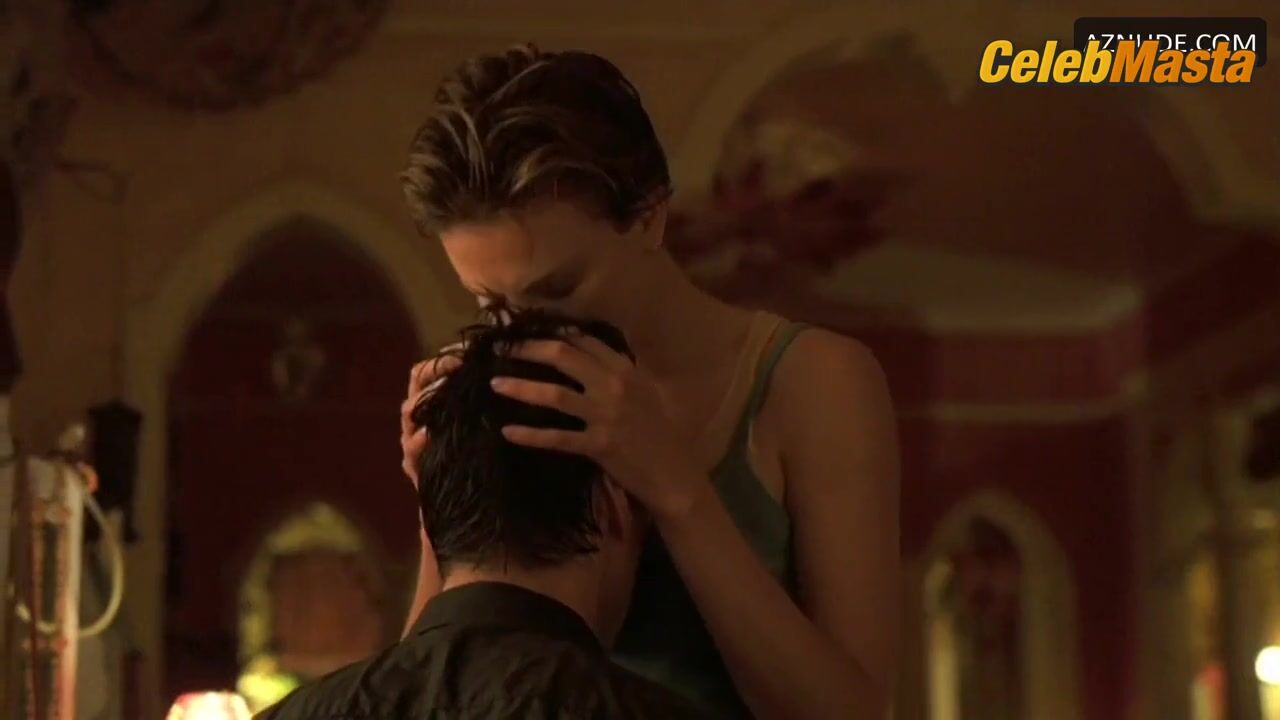 Charlize Theron ’s Sexy Scene From Sweet November - Photo 1 of 5 photo 3