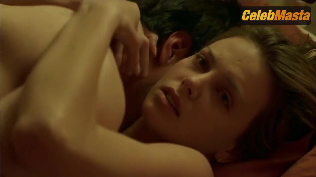 Charlize Theron Naked Scene From Sweet November - Photo 1 of 5 photo 4
