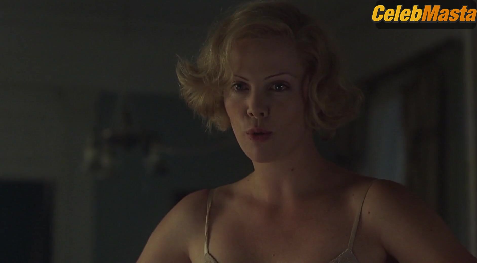Charlize Theron Sexy Scene From The Legend Of Bagger Vance - Photo 1 of 5 photo 2