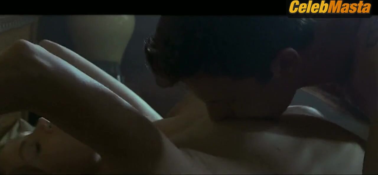 Charlize Theron Tits, Ass Scene From Reindeer Games - Photo 2 of 5 photo 3