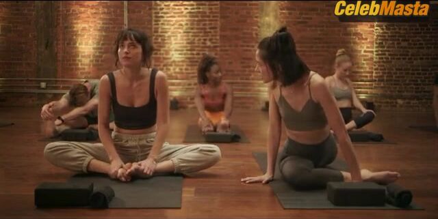 Dakota Johnson And Sonoya Mizuno Sexy Scene From Am I Ok? - Photo 1 of 5 photo 2