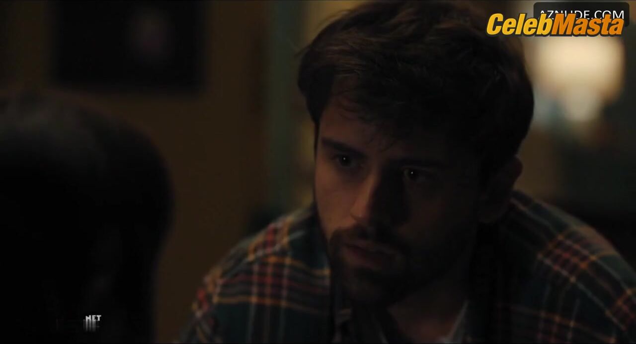 Dakota Johnson Hot Scene In Cha Cha Real Smooth - Photo 2 of 5 photo 5