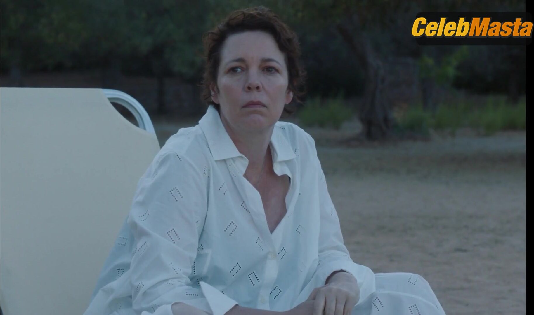 Dakota Johnson ’s Hot Scene In The Lost Daughter - Photo 2 of 5 photo 5