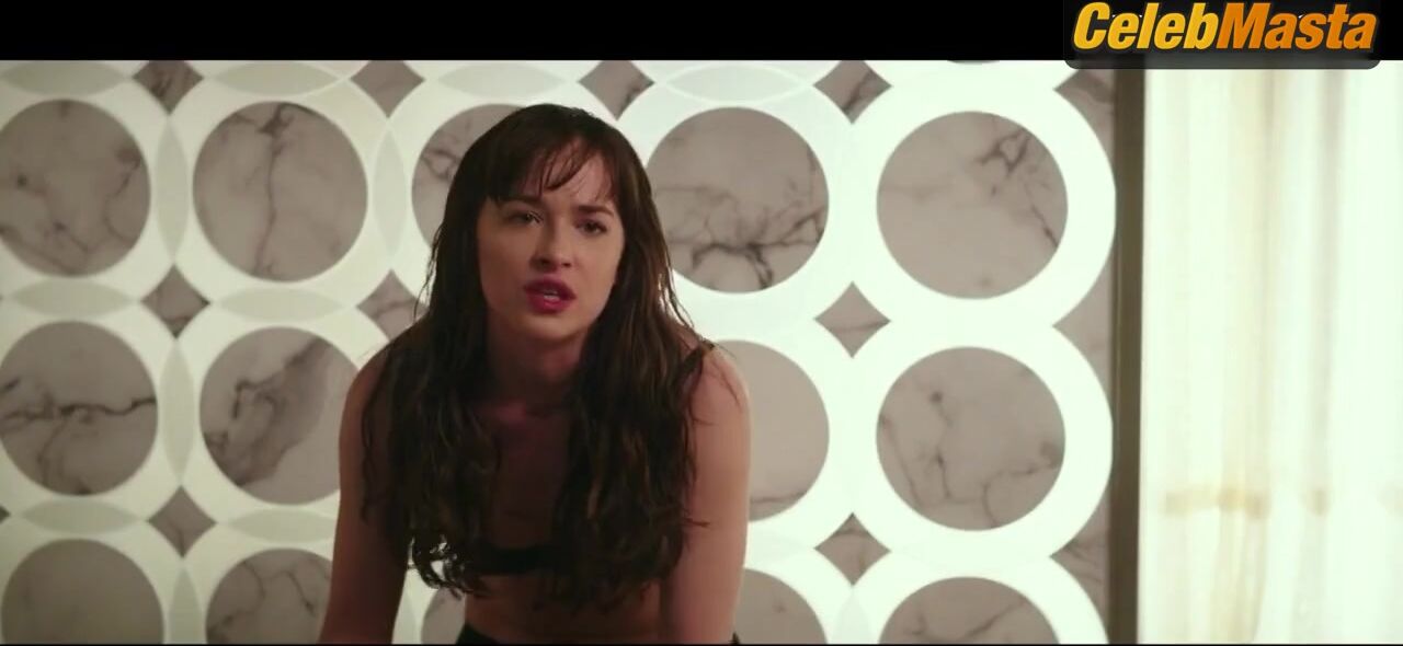 Dakota Johnson Flaunts Breasts And Thong Scene In Fifty - Photo 1 of 5 photo 4
