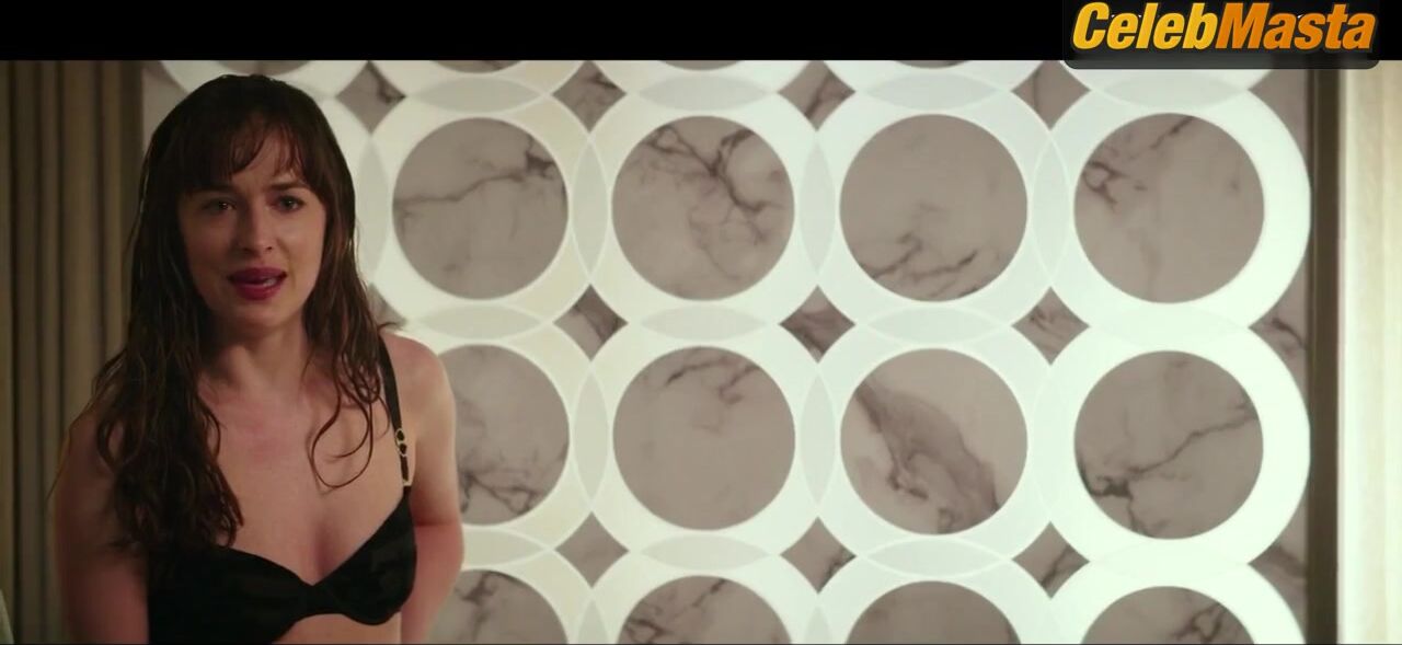 Dakota Johnson Flaunts Breasts And Thong Scene In Fifty - Photo 1 of 5 photo 5