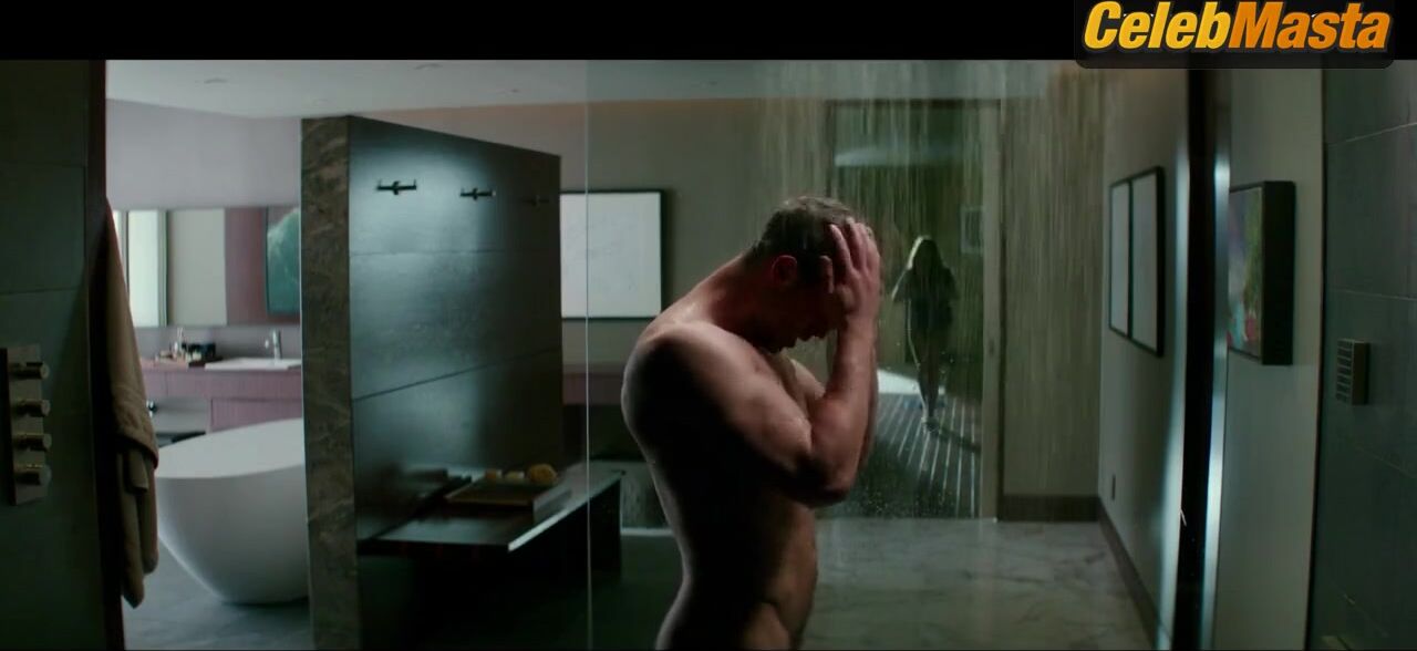 Dakota Johnson Shows Tits And Butt Scene In Fifty Shades - Photo 1 of 5 photo 2