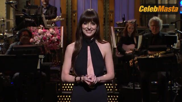Dakota Johnson ’s Hot Scene In Saturday Night Live - Photo 5 of 5 photo 3