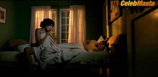 Kerry Washington ’s Sexy Scene From Imperfect Women - Photo 2 of 5 photo 3