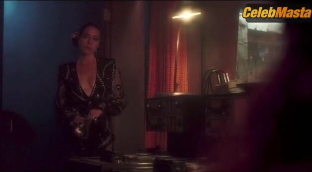 Aubrey Plaza Kathryn Hahn And ’s Sexy Scene From - Photo 2 of 5