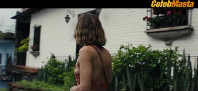 Aubrey Plaza ’s Sexy Scene From Emily The Criminal - Photo 1 of 5 photo 5