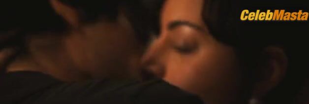 Aubrey Plaza ’s Tits, Underwear Scene In The White - Photo 1 of 5 photo 2