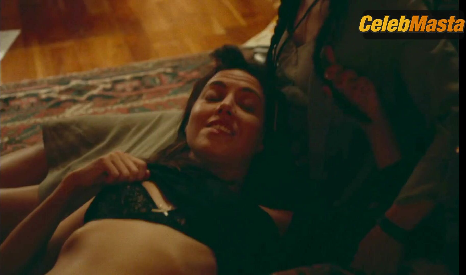 Aubrey Plaza ’s Booty, Underwear Scene In Black Bear - Photo 4 of 5 photo 2