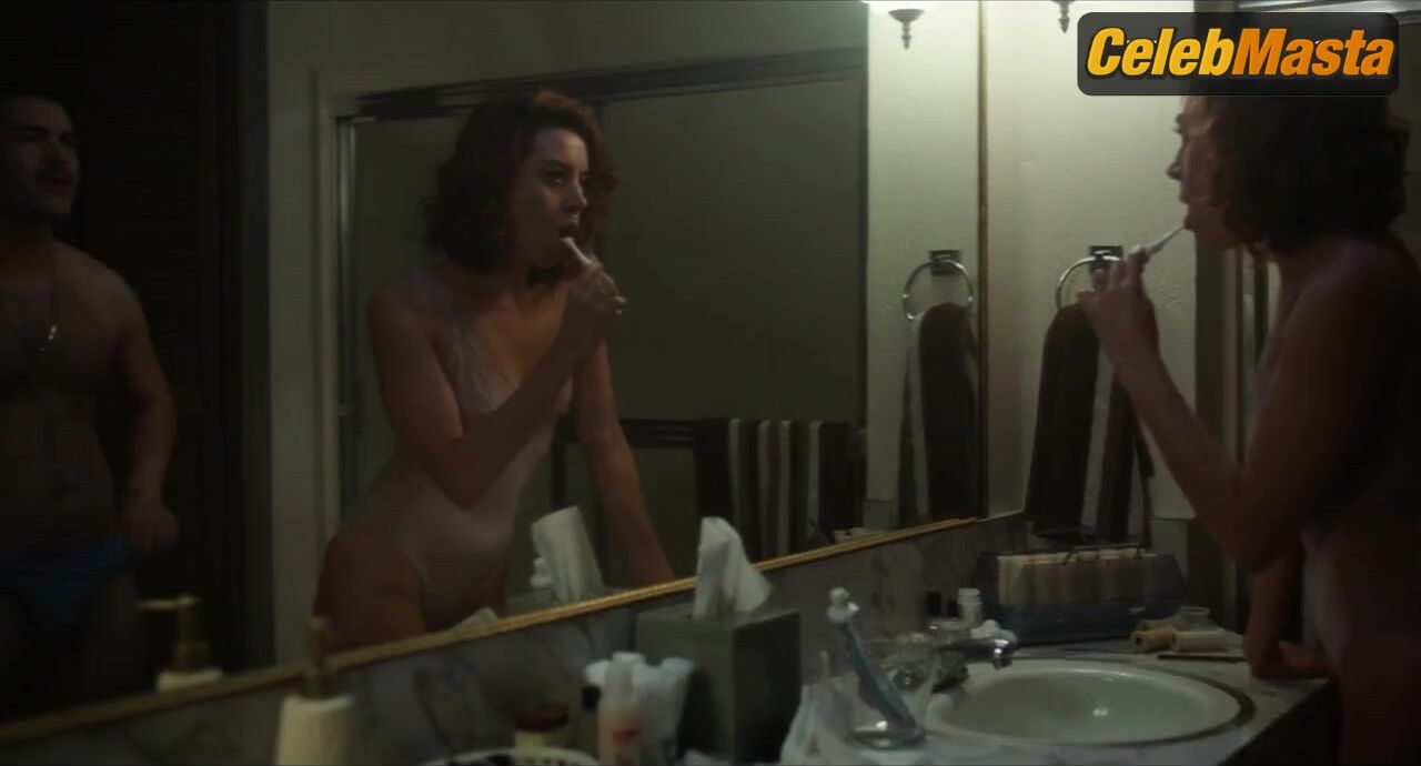 Aubrey Plaza ’s Sexy Scene From An Evening With - Photo 1 of 5 photo 2