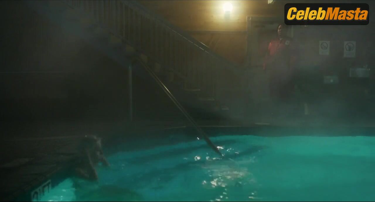 Aubrey Plaza Sexy Scene From An Evening With Beverly Luff - Photo 1 of 5 photo 2