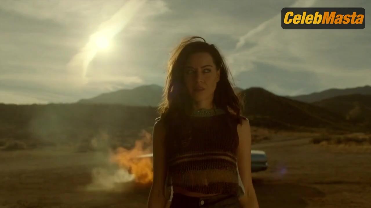 Aubrey Plaza ’s Sexy Scene From Legion - Photo 1 of 5 photo 4