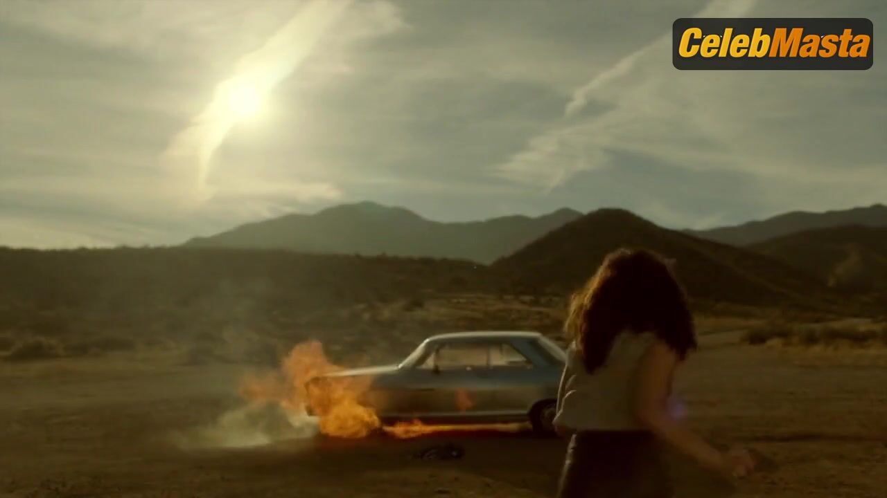 Aubrey Plaza ’s Sexy Scene From Legion - Photo 1 of 5 photo 5
