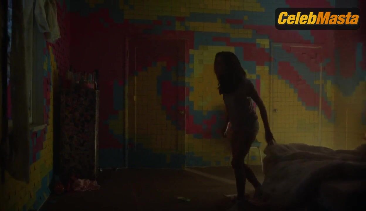 Aubrey Plaza And Vanessa Dubasso’s Underwear Scene - Photo 1 of 5 photo 2