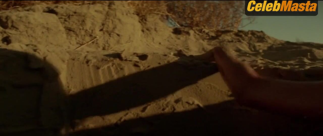 Aubrey Plaza ’s Booty Scene From Legion - Photo 2 of 5 photo 3