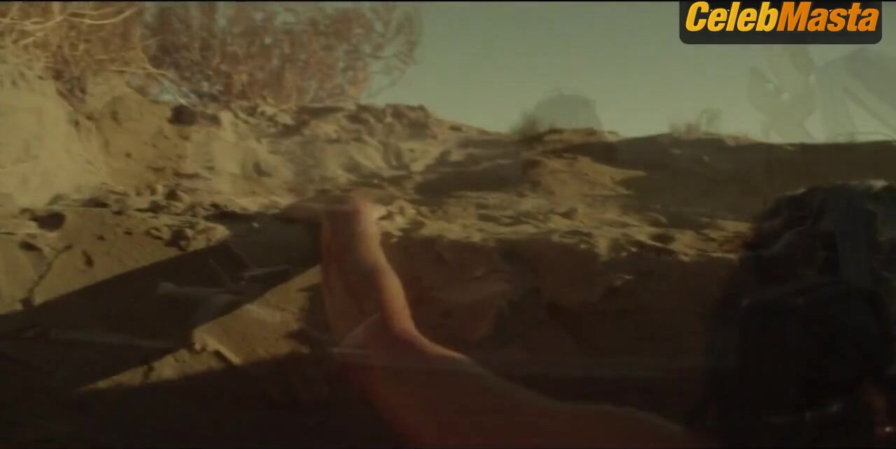 Aubrey Plaza ’s Booty Scene From Legion - Photo 2 of 5 photo 5
