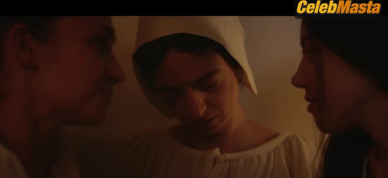 Aubrey Plaza Kate Micucci, Jemima Kirke And Lesbian Sex - Photo 1 of 5 photo 2