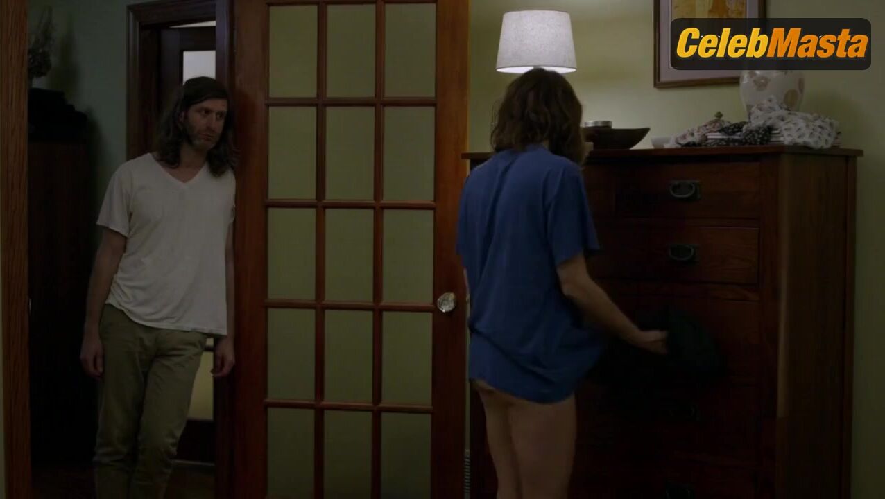 Aubrey Plaza ’s Underwear Scene From Easy - Photo 3 of 5 photo 4