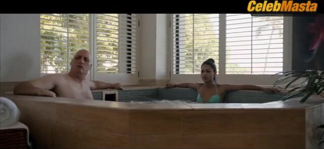 Alice Wetterlund Aubrey Plaza And ’s Lesbian Body - Photo 1 of 5 photo 4