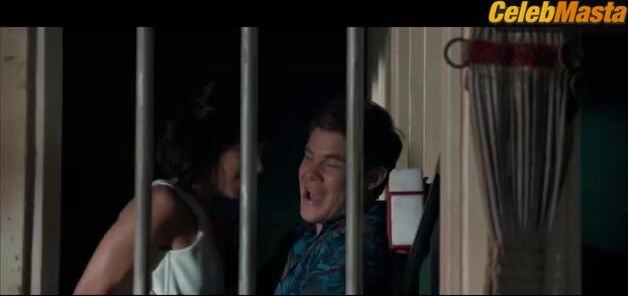 Aubrey Plaza ’s Booty Scene From Mike & Dave - Photo 2 of 5