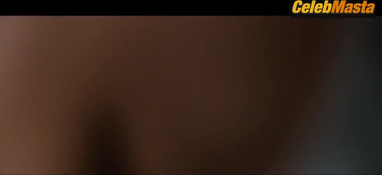 Aubrey Plaza ’s Sexy Scene From Mike & Dave - Photo 3 of 5
