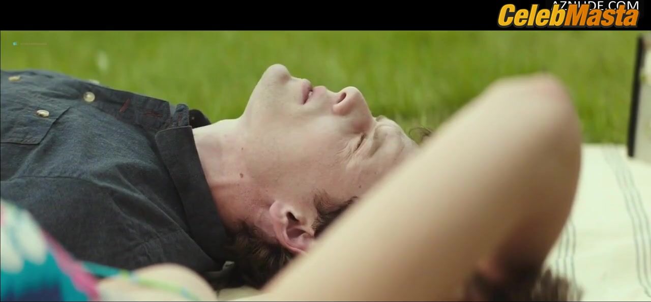 Aubrey Plaza Swimsuit, Underwear Scene From The Driftless - Photo 5 of 5 photo 3
