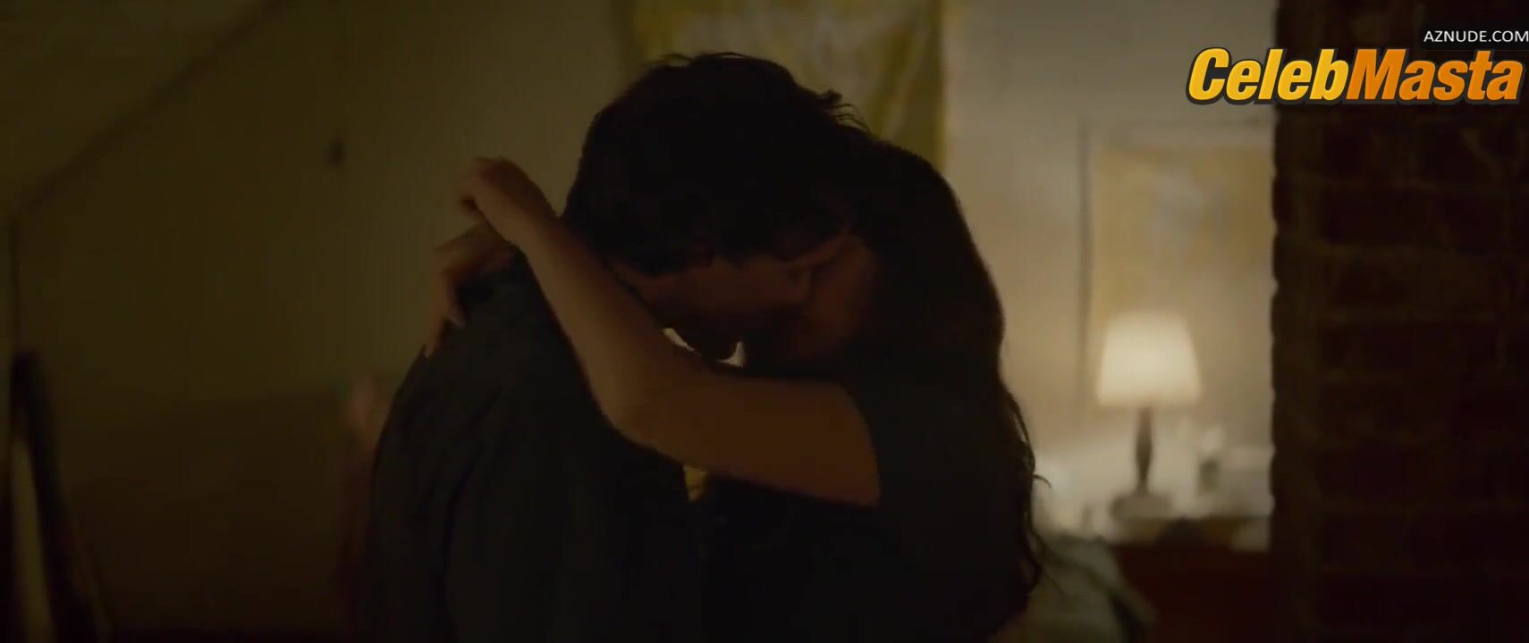 Aubrey Plaza ’s Sexy Scene From The Driftless Area - Photo 3 of 5