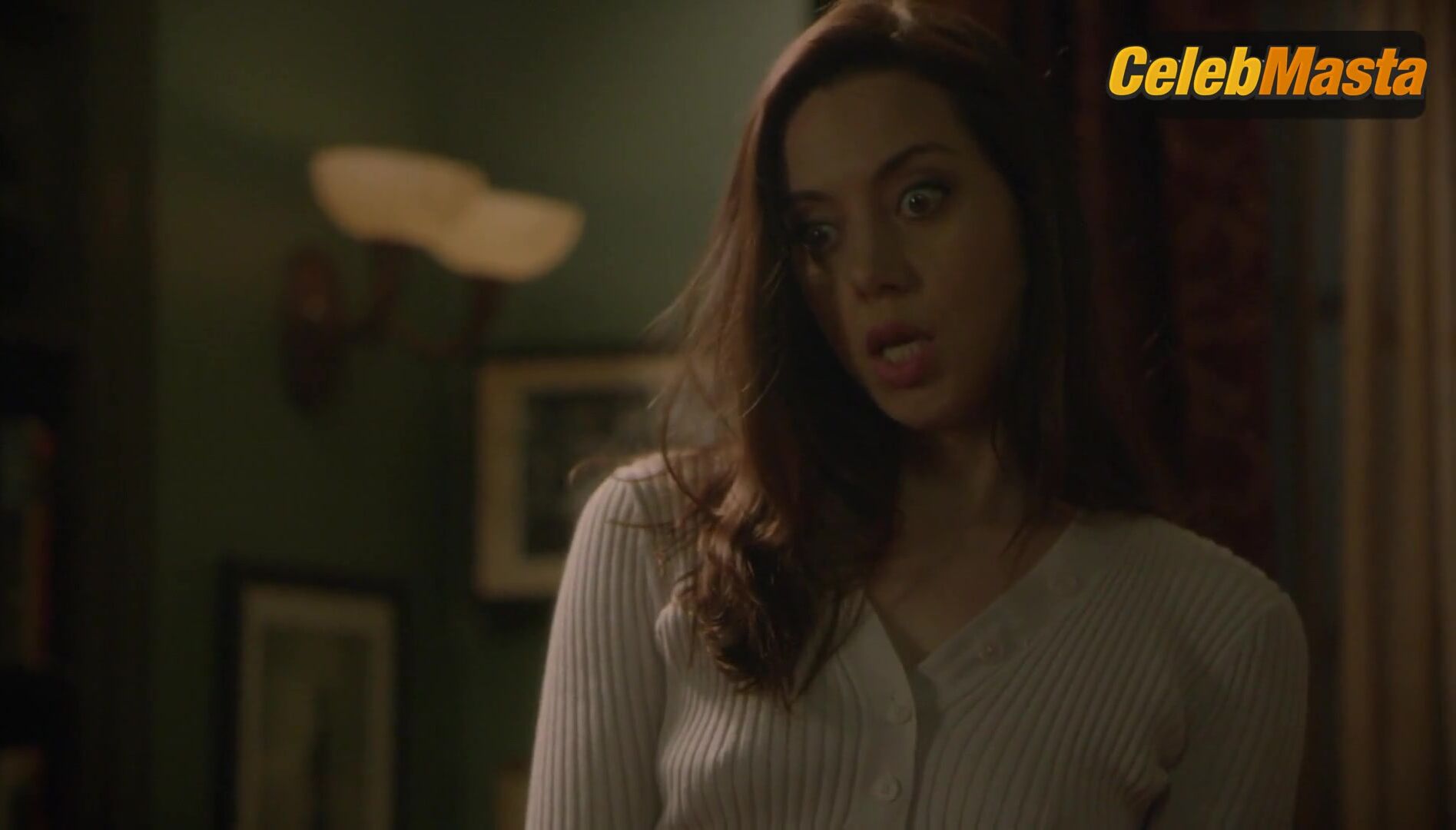 Aubrey Plaza ’s Sexy Scene From Criminal Minds - Photo 2 of 5 photo 3