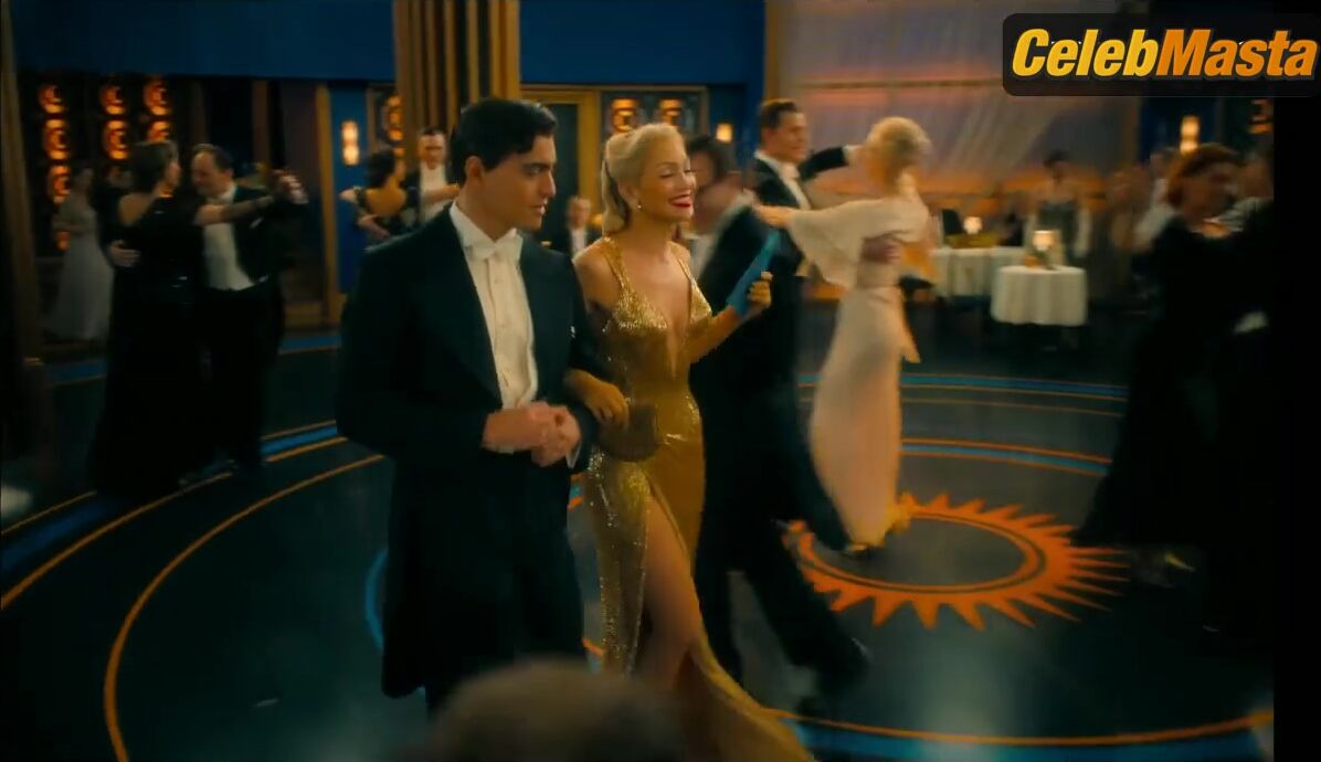 Jennifer Lopez Tits And Underwear Scene From Kiss Of The - Photo 1 of 5 photo 2