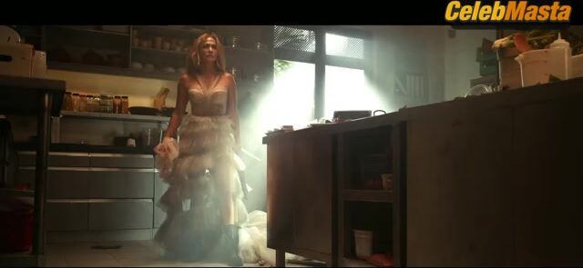 Jennifer Lopez Sexy Scene From Shotgun Wedding - Photo 5 of 5