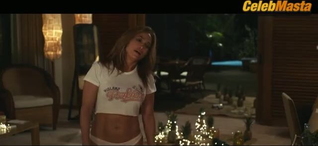 Jennifer Lopez Underwear Scene From Shotgun Wedding - Photo 1 of 5 photo 5