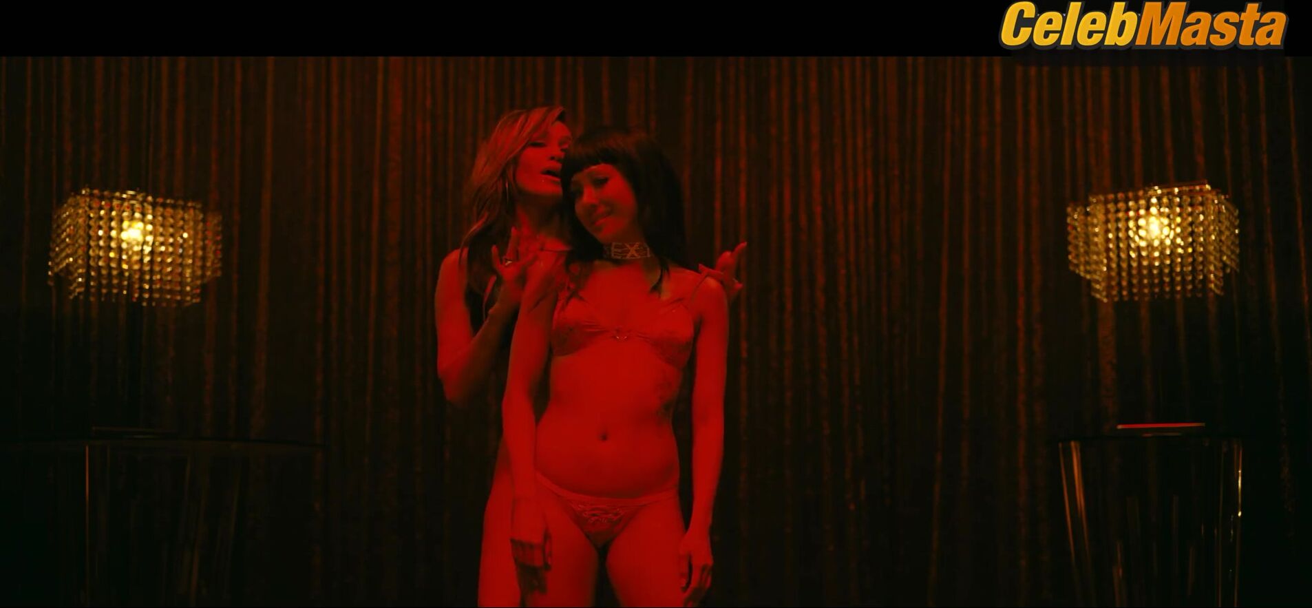 Constance Wu Jennifer Lopez And Swimsuit, Underwear Scene - Photo 1 of 5 photo 3