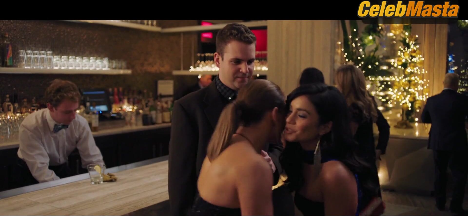 Jennifer Lopez Sexy Scene From Second Act - Photo 2 of 5 photo 4