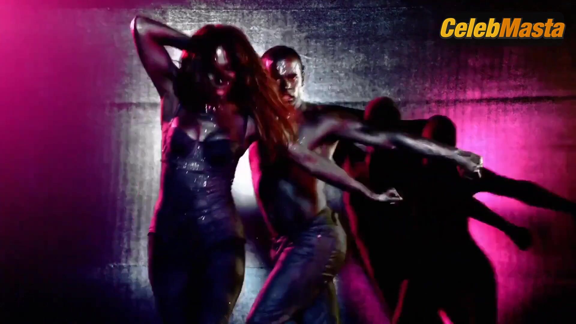 Jennifer Lopez Underwear Scene In Dance Again - Photo 3 of 5 photo 2
