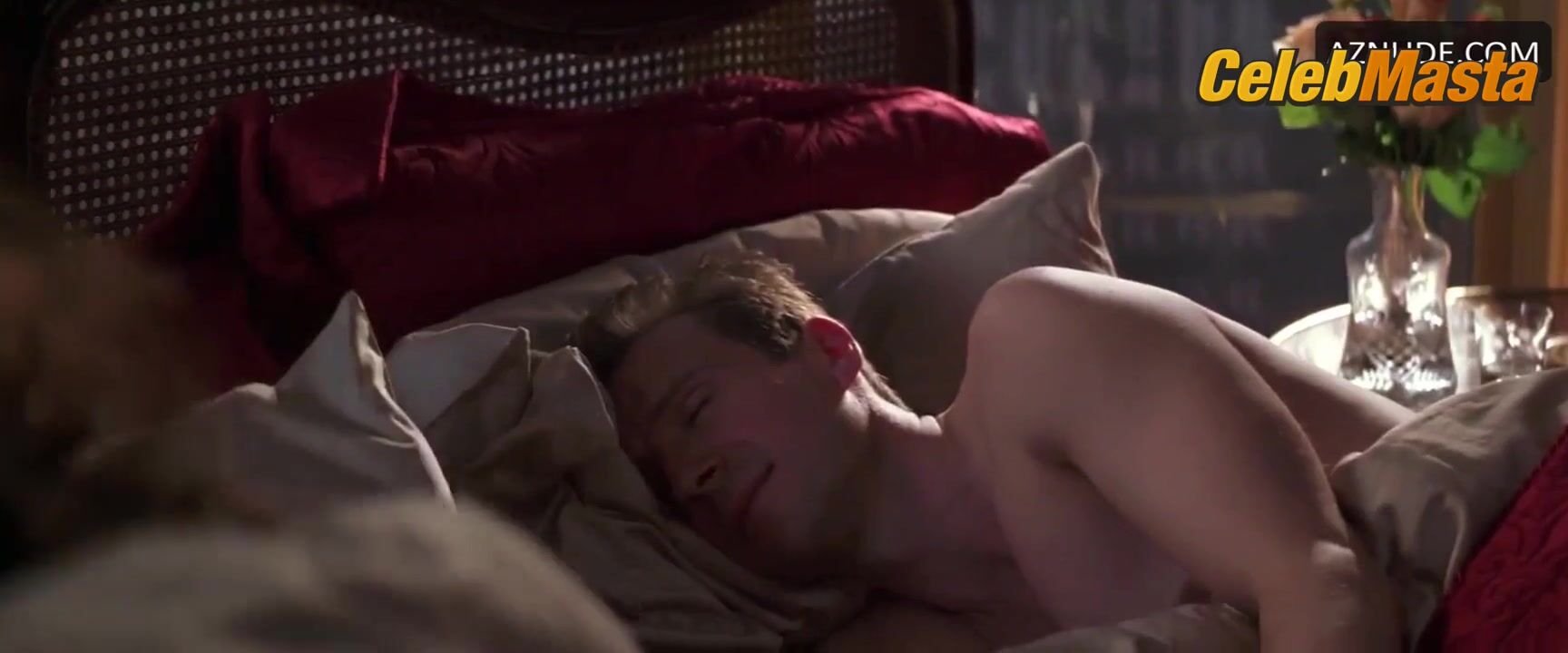 Jennifer Lopez Sexy Scene From Maid In Manhattan - Photo 1 of 5 photo 3