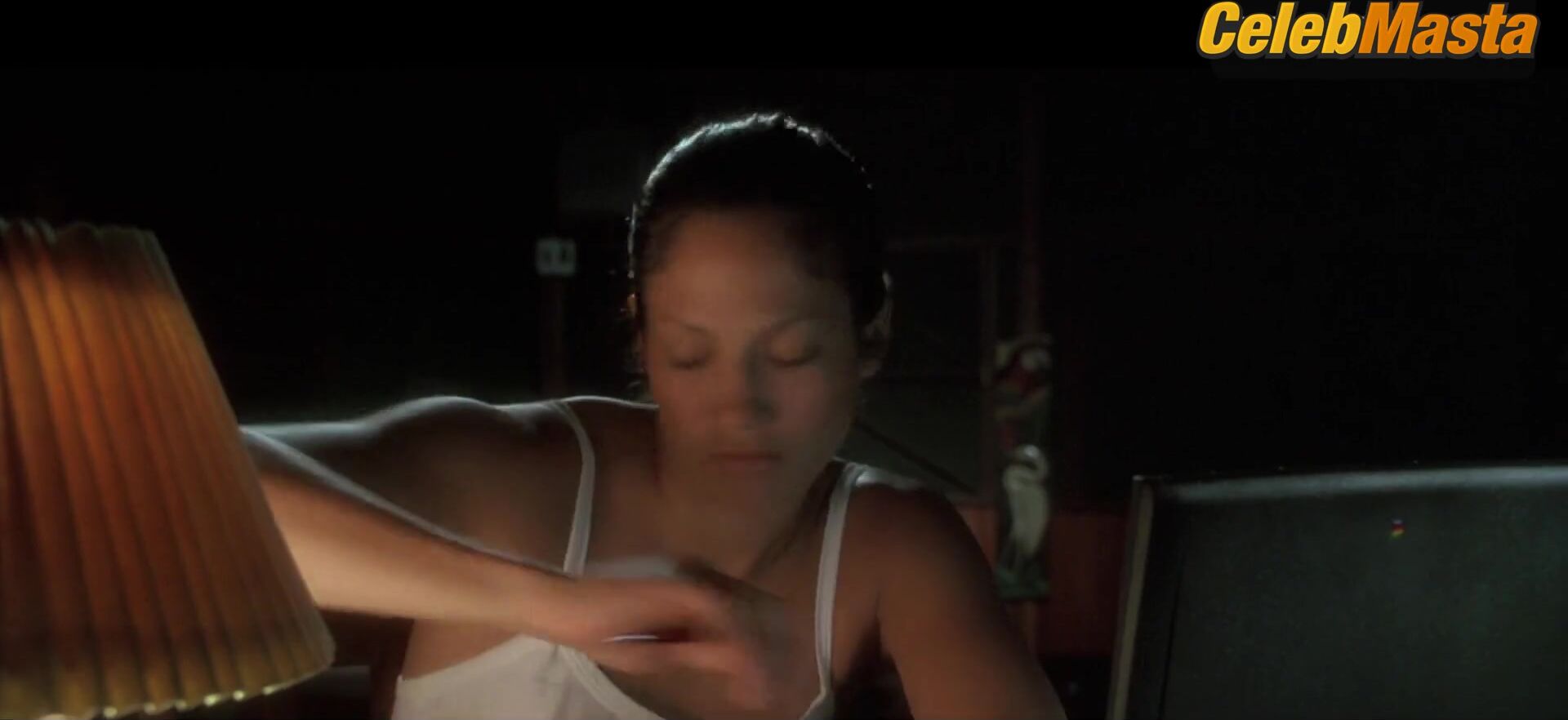 Jennifer Lopez Sexy Scene From Anaconda - Photo 1 of 5 photo 3