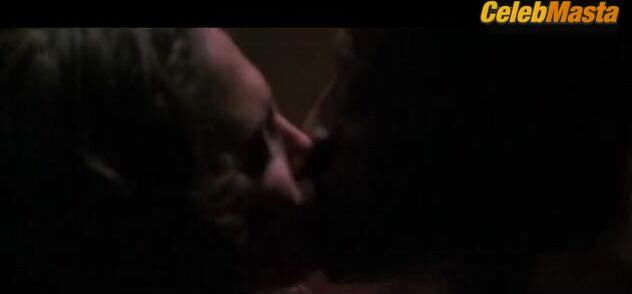 Jennifer Lopez Tits Scene From Money Train - Photo 1 of 5 photo 5