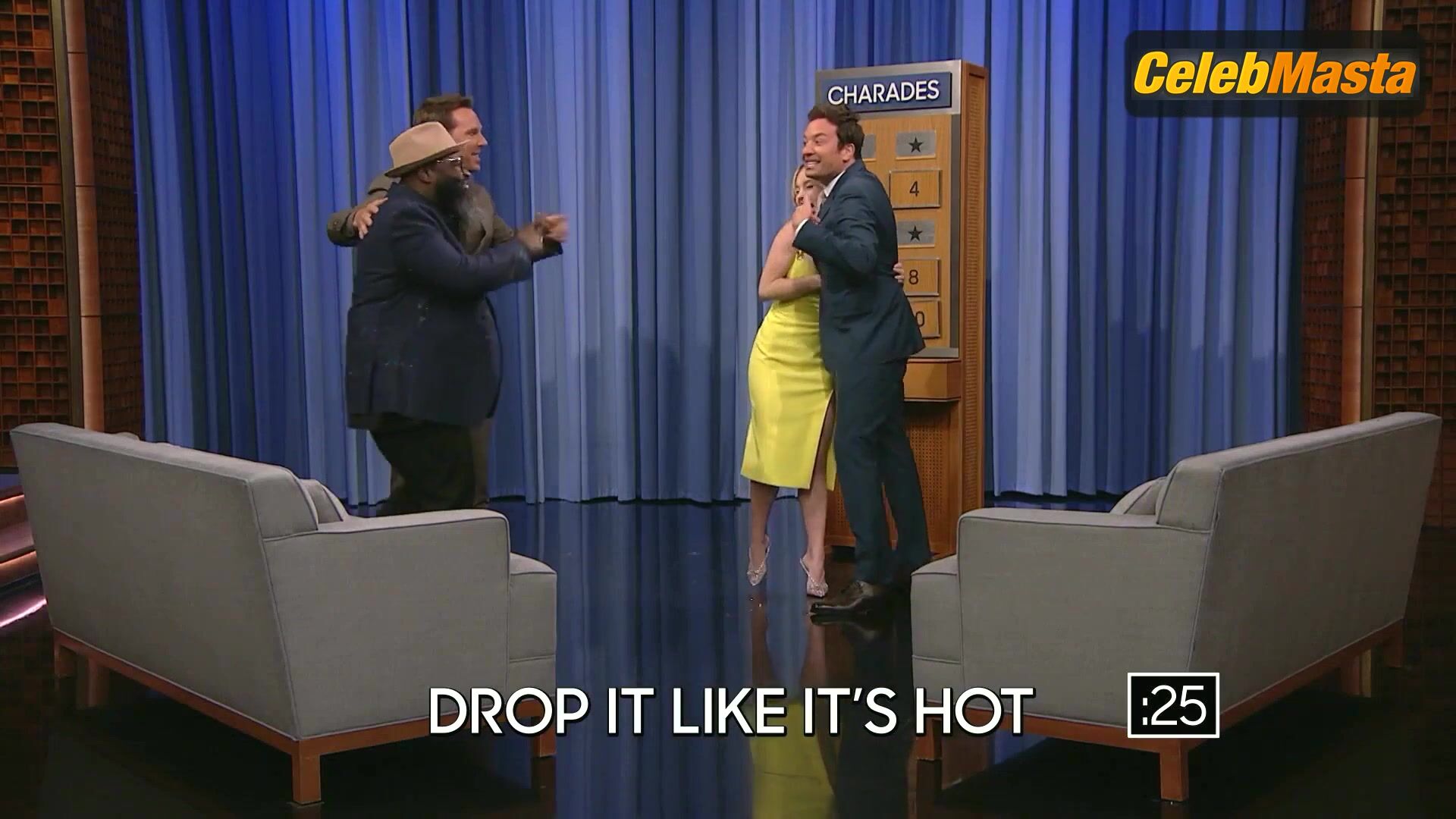 Sydney Sweeney Tits Scene From The Tonight Show Starring - Photo 2 of 5 photo 3
