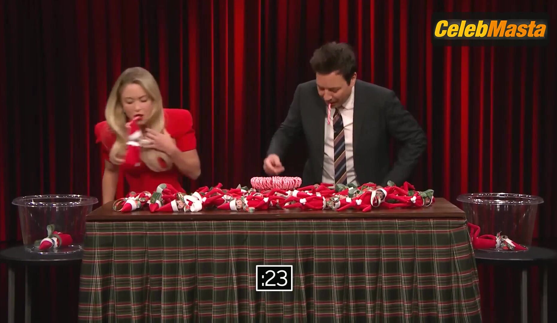 Sydney Sweeney Sexy Scene From The Tonight Show Starring - Photo 1 of 5 photo 2
